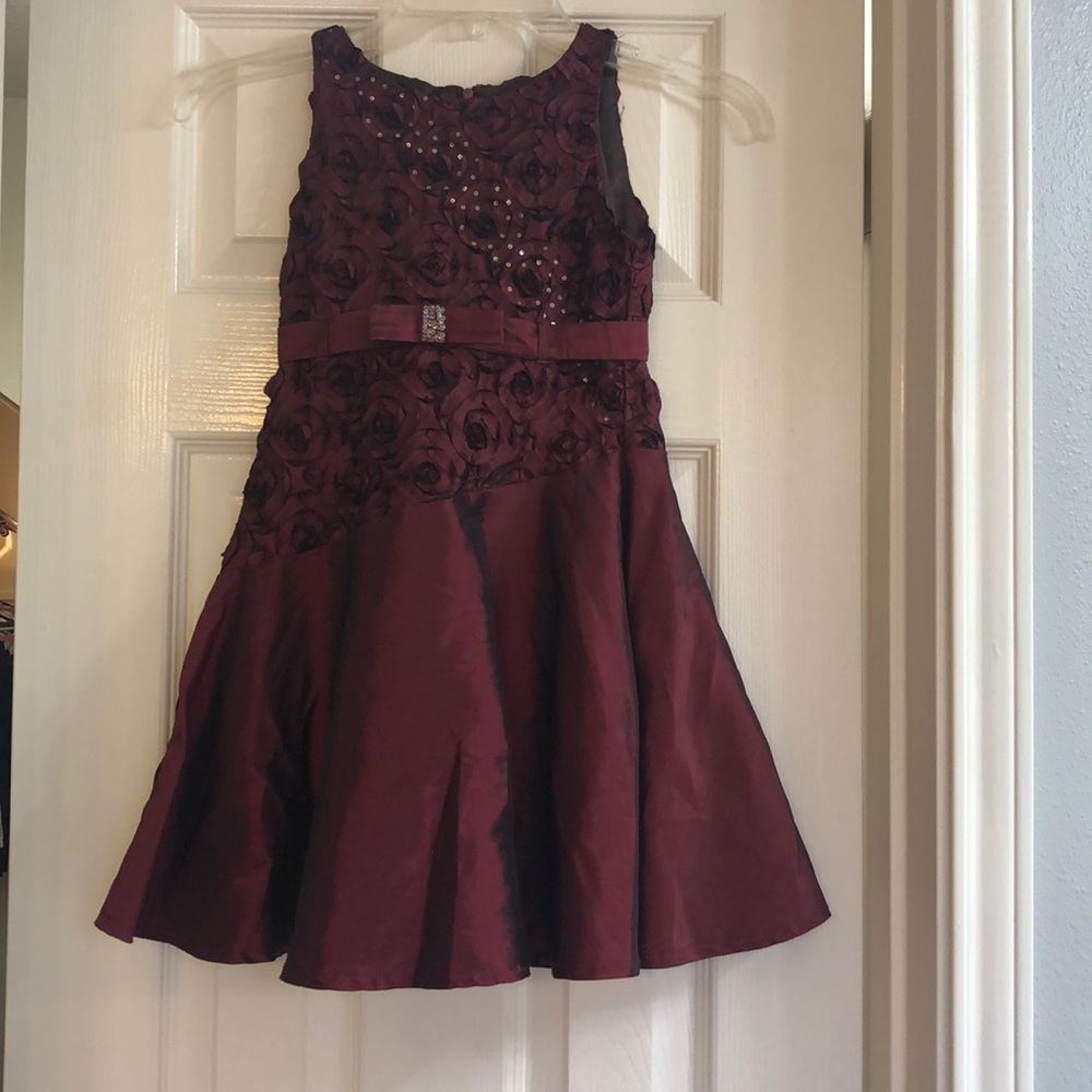 - 🎟🎭Isabella and Chloe Burgundy party dress girls 7